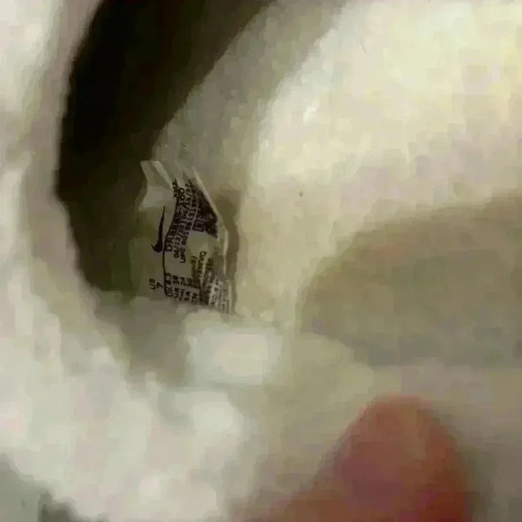 Nike Burrow Woman’s Slippers size 7 - Picture 4 of 7